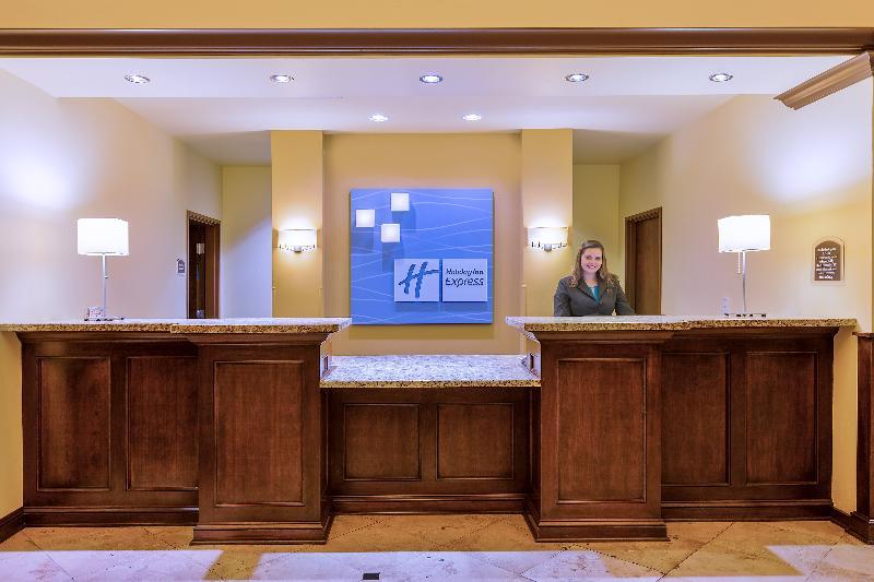 Hotel Holiday Express & By Ihg